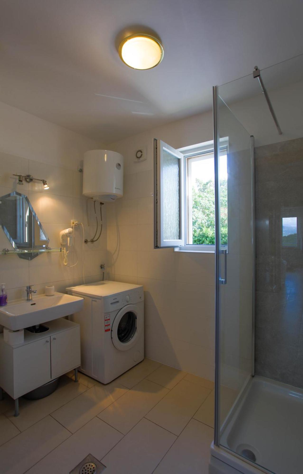 Apartman Kimi Šilo Eksteriør bilde